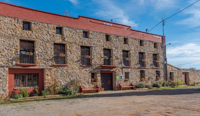 CASA RURAL VICENTA 1750 Alojamiento rural, capacidad hasta 25 personas