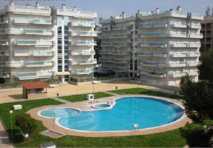 Precioso apartamento en Salou, con servicios.