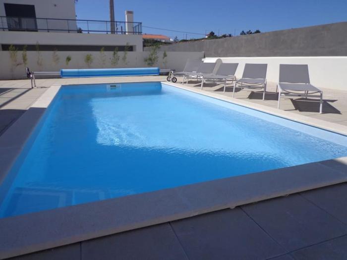 Villa met het rustige strand van Salgado op wandelafstand