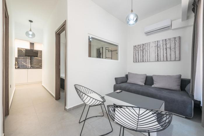 Iguana Gold Luxury Suites 2 ( 1 min from Ermou street)