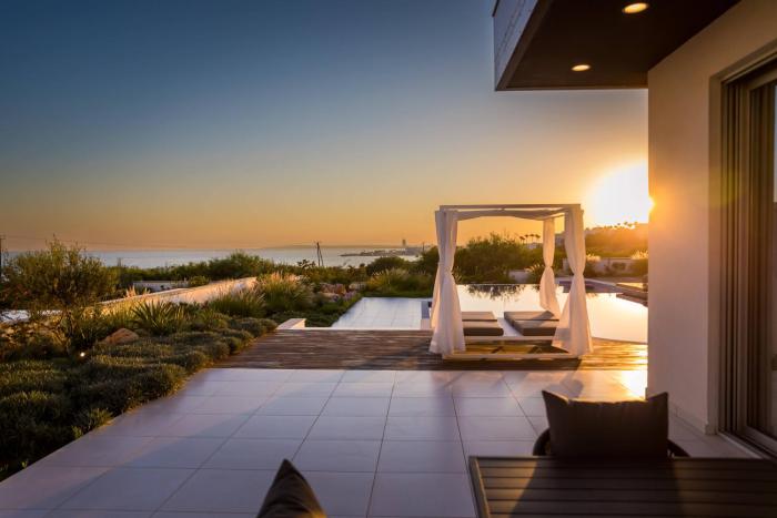 Love Bridge Seaview Villas