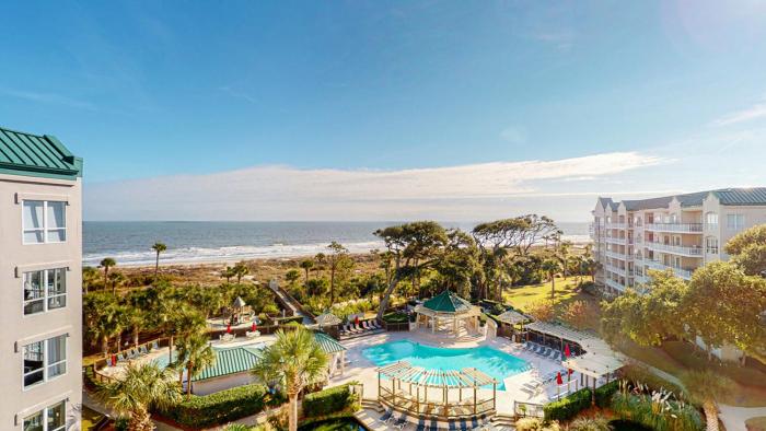 4505 Windsor Court North