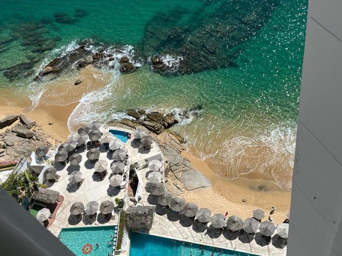 Suite frente al mar en Torres Gemelas Acapulco