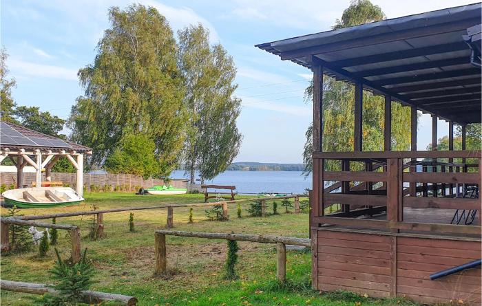 2 Bedroom Cozy Home In Biskupiec