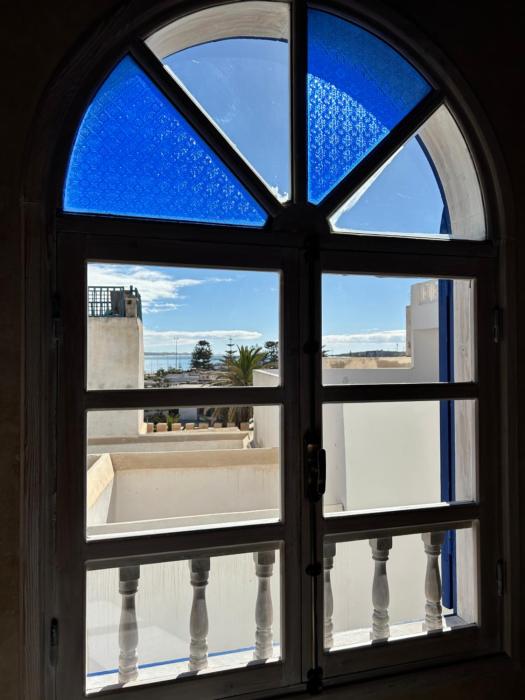 Riad Les Sables Bleus, médina, lumineux et terrasse privée sur mer