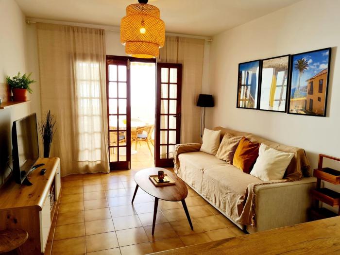 Cozy Montanita Apartment