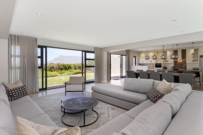 Sunset Kite & Golf Villa