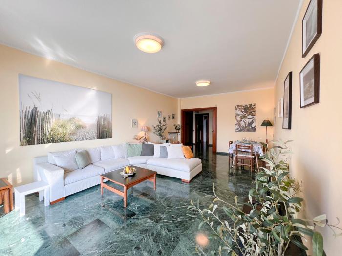 JOIVY Apartment in Rapallo with gulf view