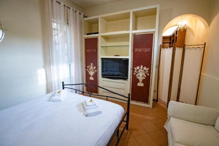 La Dimora delle Emozioni - Il Fascino del Centro Storico e Ladrenalina dellAutodromo