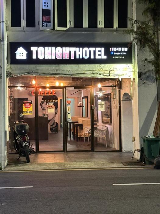 Tonight Hotel