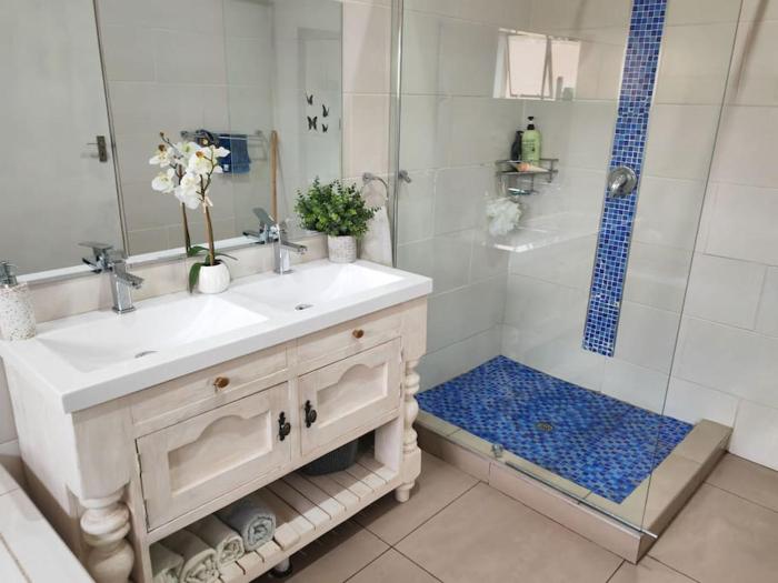 Entire 4 bedroom house in Midrand, Johannesburg