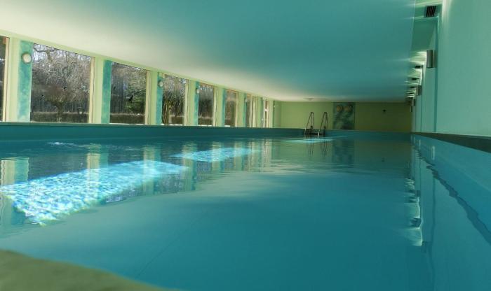 ROBERTO Haus KMB Seeappartement am Ossiacher See, Hallenbad, Skiarena Gerlitzen