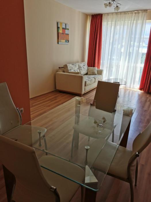 Private Apartment in Golden Sands - Aquamarine