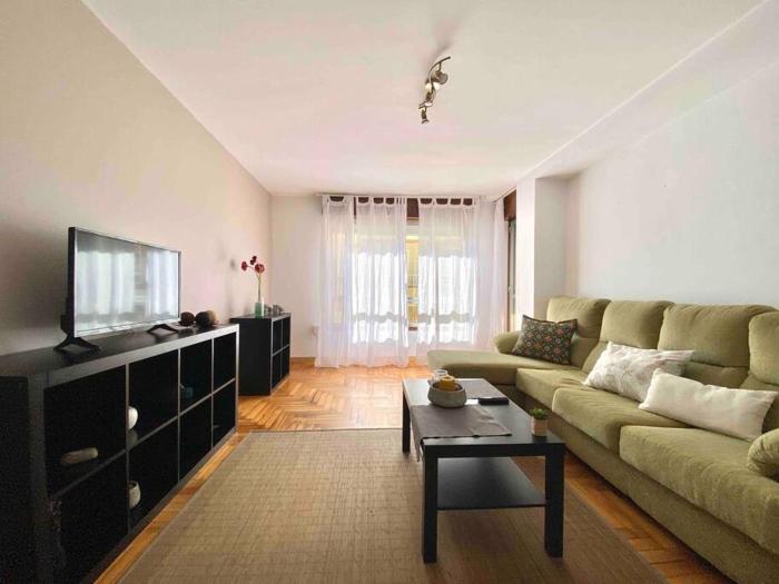 Piso luminoso en el centro de Vigo para 8 personas