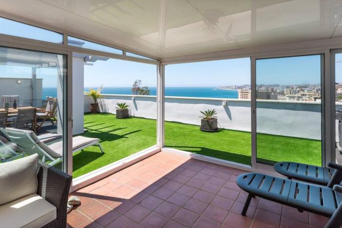 89-Penthouse Apartment with Stunning Views, Fuengirola