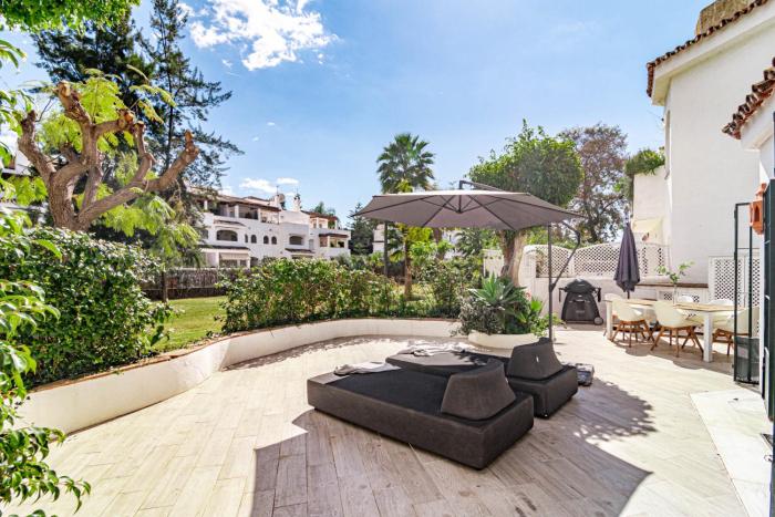 GC - Spacious flat in Golden beach Marbella