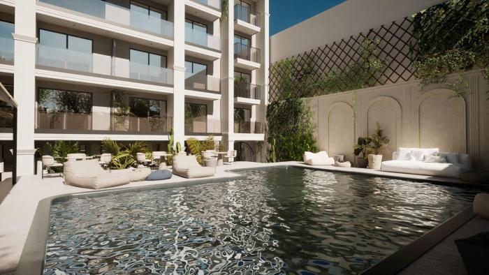 Enorme Epavli Boutique