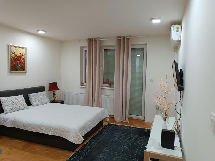 Apartman M & B