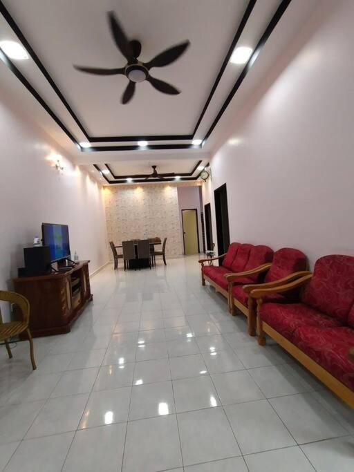 KS Villa Homestay Kuala Kubu Bharu