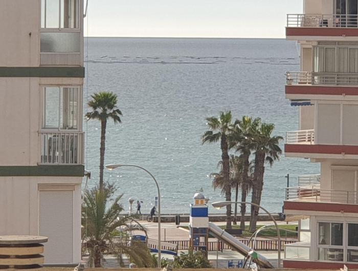 Atico cerca del mar con vistas