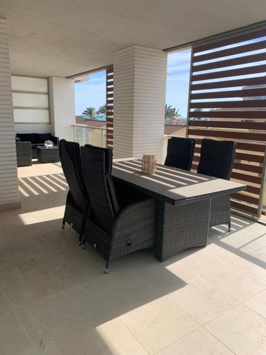 APARTAMENTO PEÑISCOLA PRIMERA LINEA con PISCINA