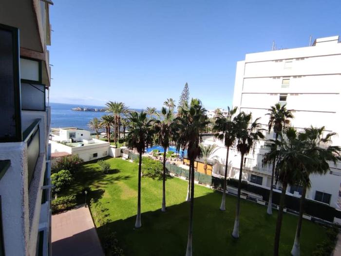 Comodoro Los Cristianos 302T