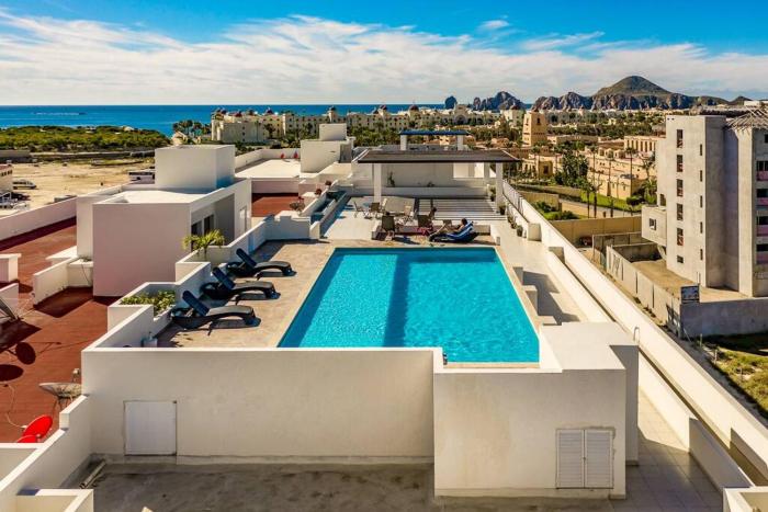 Moderno condo de 1 rec con alberca 5 mins a playa 103b