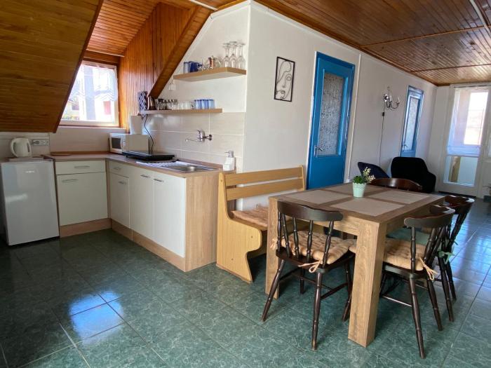 Kék Nefejelcs apartman