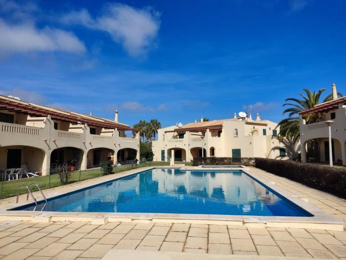 61 Casa Pitta Manau - Casas & Papéis