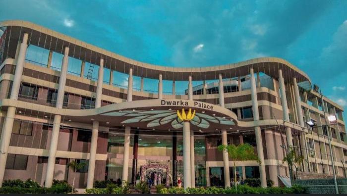 Dwarka Palace Luxury Rooms, Madurai - Trichy Bye Pass, Madurai