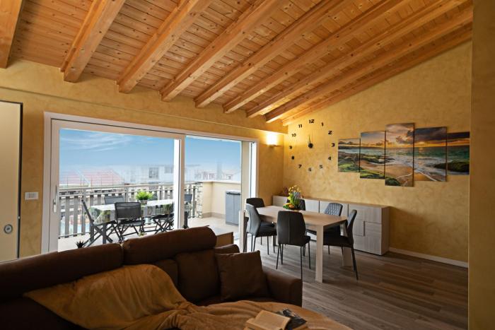 THE PLACE - Regarda Travel