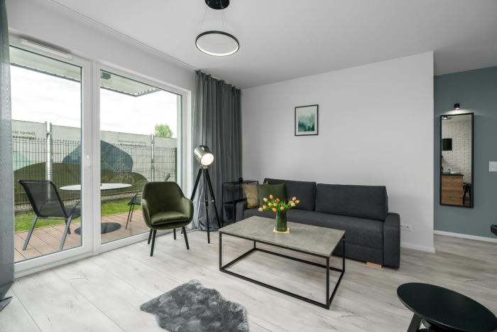 Esencja Apartments with Free Parking Garbary 104 by Noclegi Renters