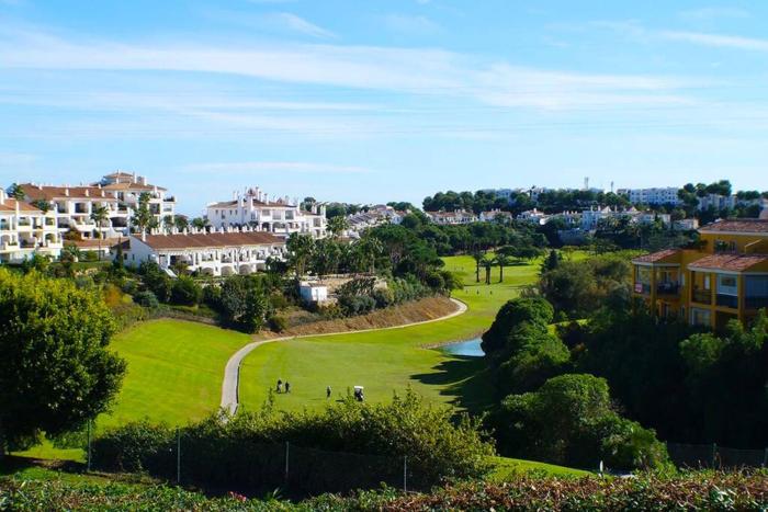 92-Apartment With Fantastic Views, Miraflores, Mijas