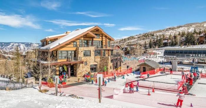 Luxury 2 Bedroom Ski In, Ski Out Mountain Vacation Rental Near Treehouse