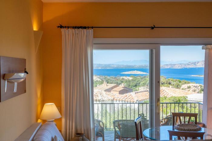 Appartamento Vista Mare 3 Min Porto Cervo
