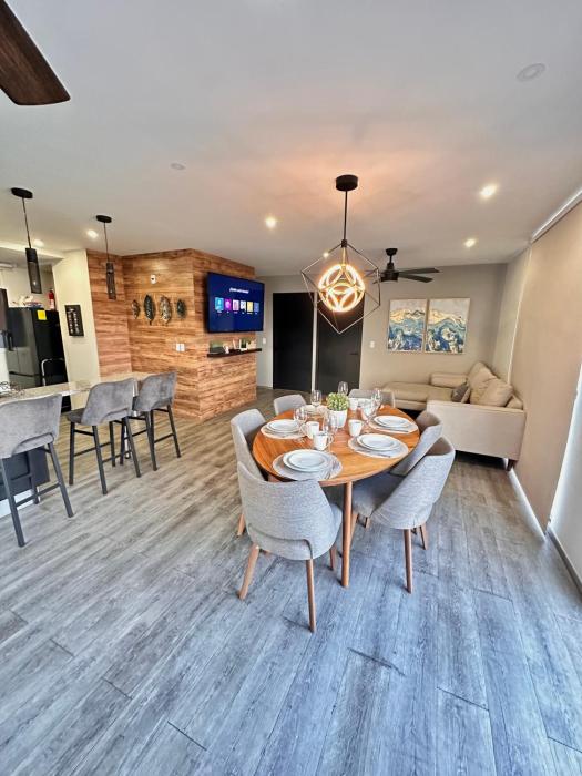 Entire Luxurious Apartment in Shopping Mall