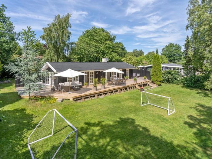 Holiday Home Kaino - 700m from the sea by Interhome