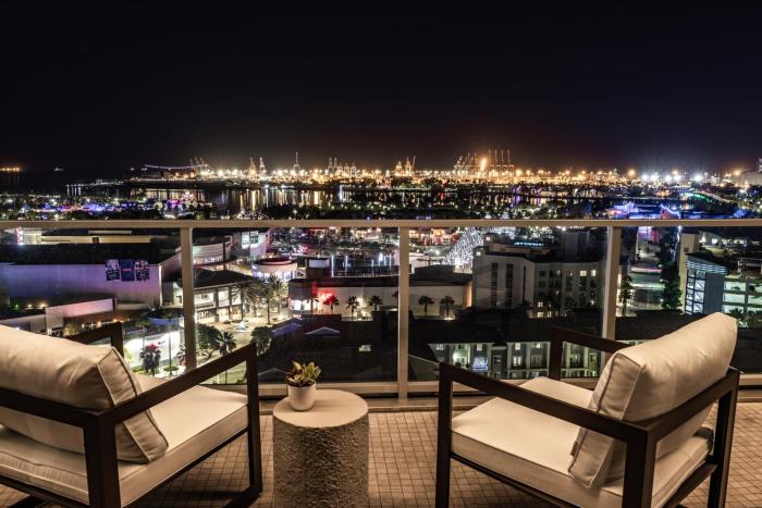 @ Marbella Lane - Luxurious 3BR Penthouse