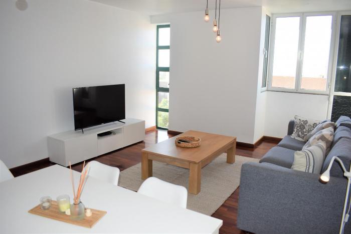 Madeira, 3 bedroom apartment with ocean views in Funchal