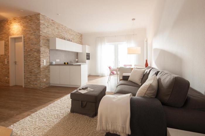 Amelie Villa Rossini