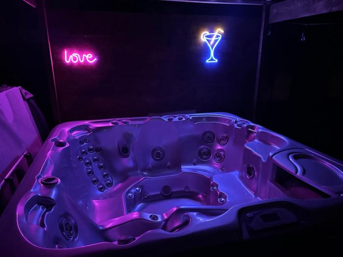 Romantic room sauna jacuzzi