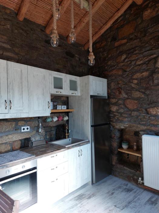 by karakas Γαστρί