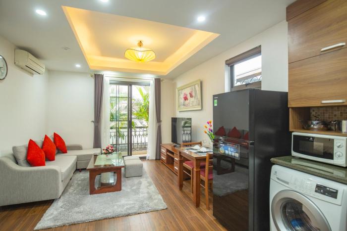 Sumitomo 2 No 48 lane 12 Dao Tan street