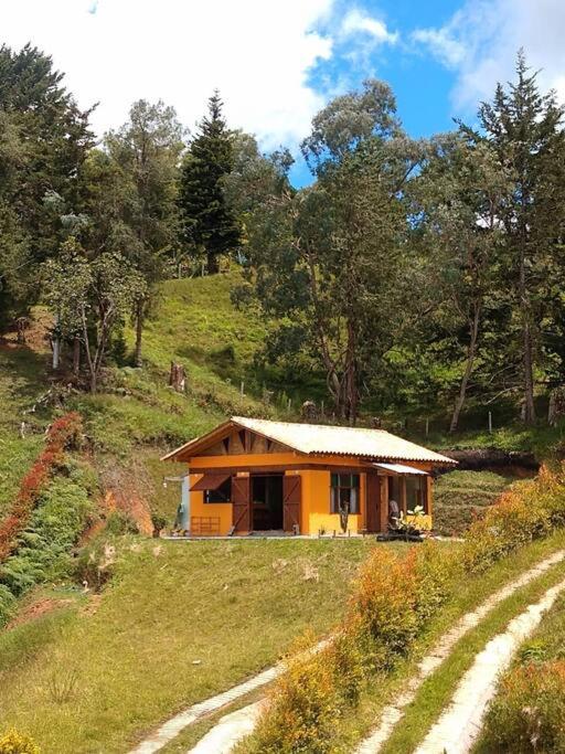 Cabaña La Capilla El Peñol