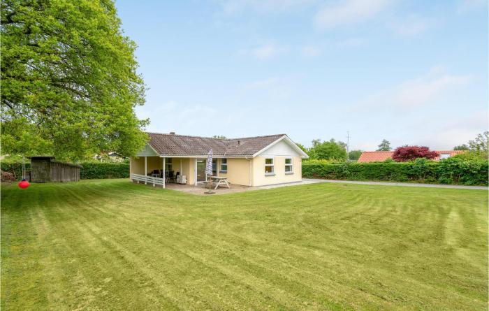 3 Bedroom Pet Friendly Home In Hejls