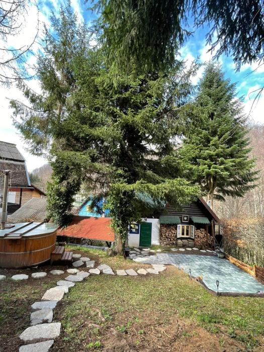 Cabana Farmec Ciubăr - Dézsabáj Kulcsosház