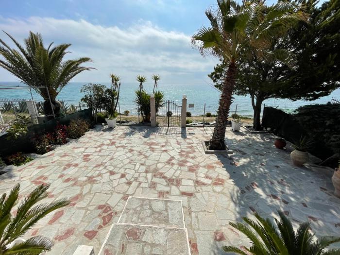 Holiday Home Sea Front