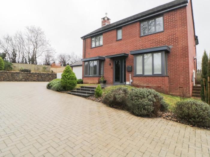 2 White Rock Court