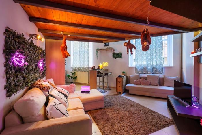 Insthouse - Let’s Chill It!