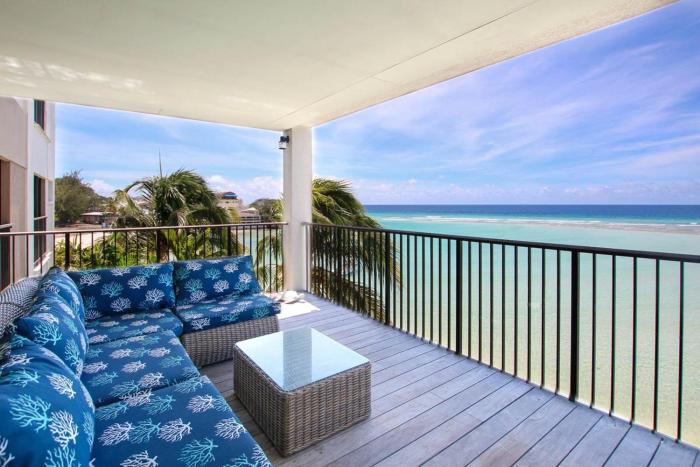 Beachfront Luxury with Incredible Ocean Views apts by Bluescape